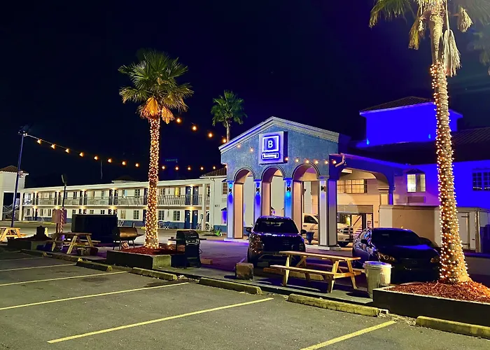 Boardwalk Hotel 5*