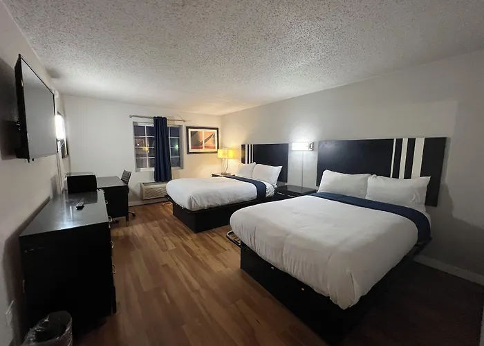 Boardwalk Hotel Lafayette
