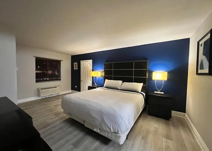 Boardwalk Hotel