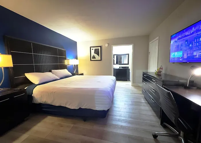 Boardwalk Hotel 5*
